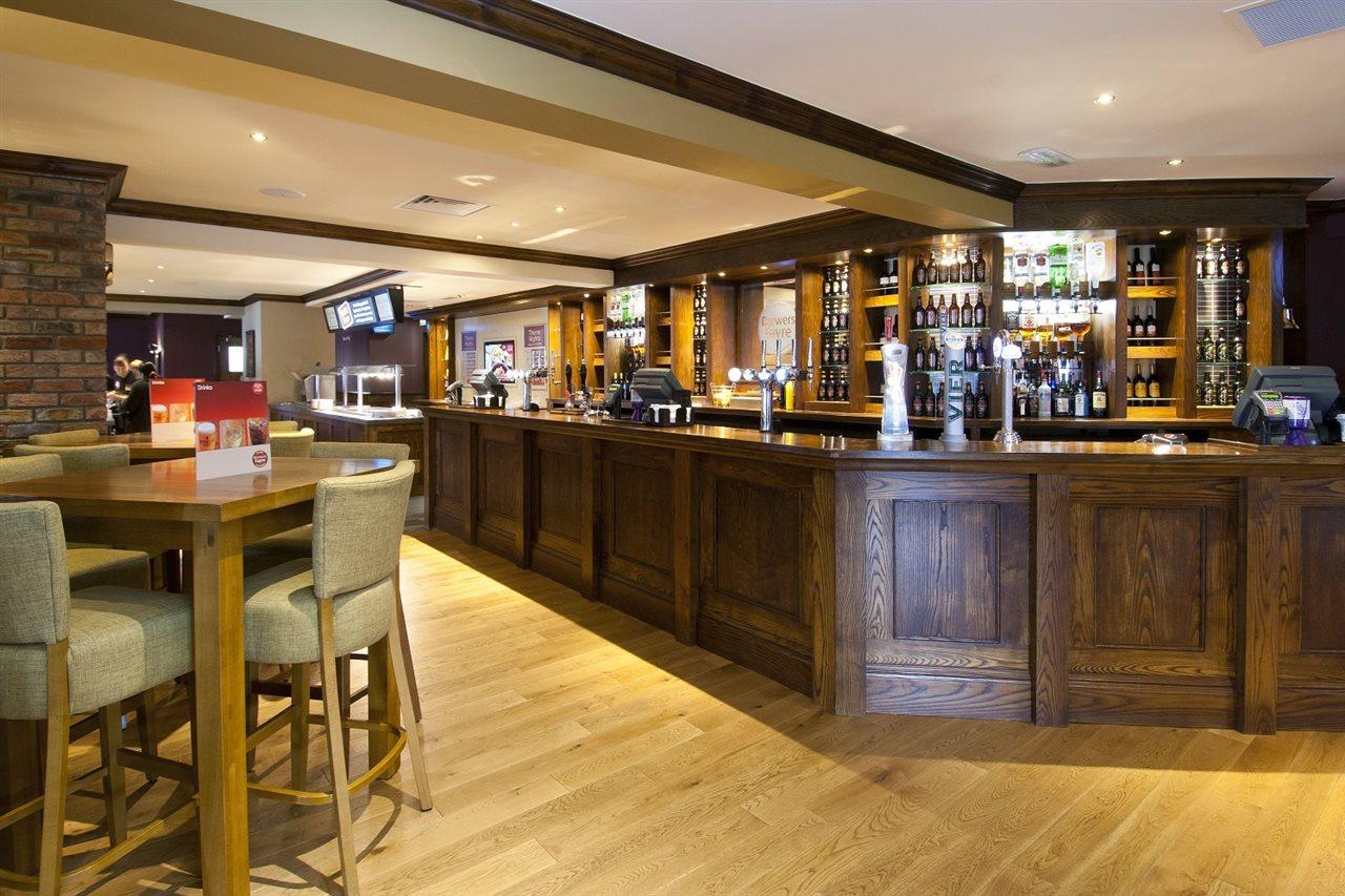 Premier Inn Bicester Kültér fotó