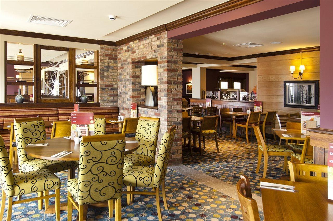 Premier Inn Bicester Kültér fotó