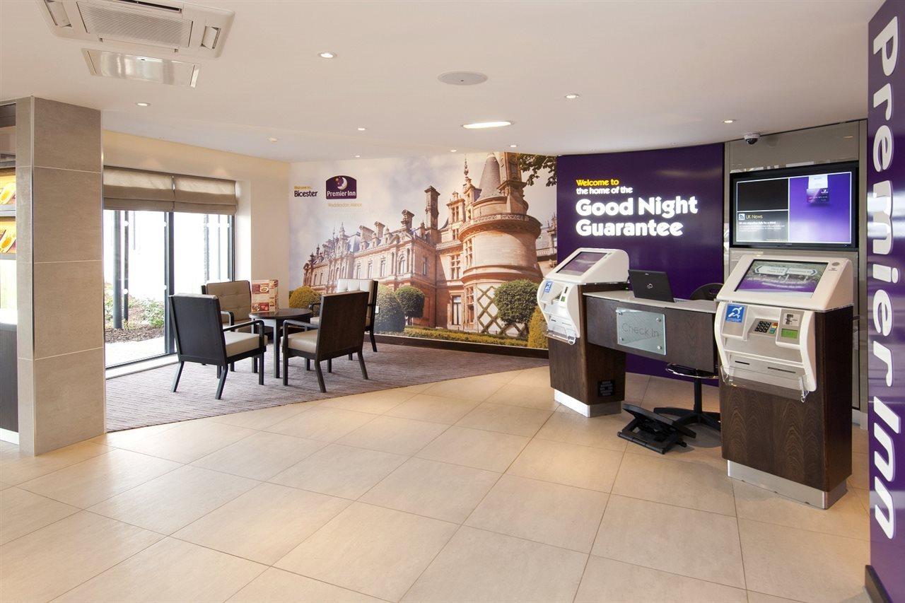 Premier Inn Bicester Kültér fotó